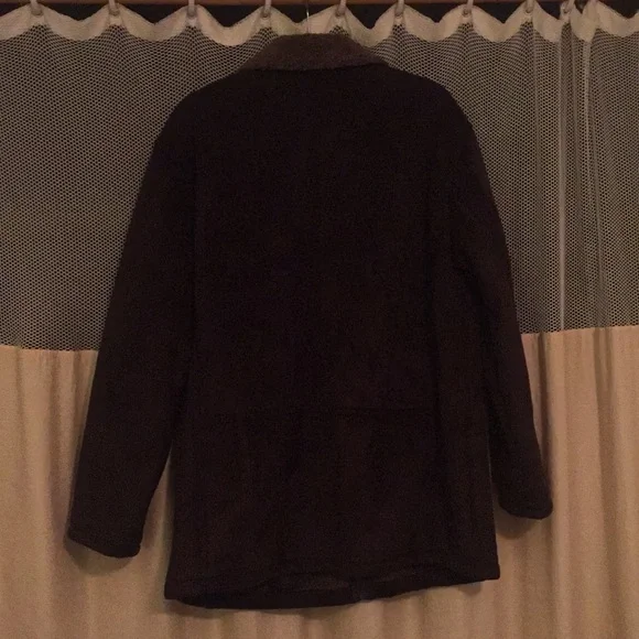 Weatherproof - Picture 4 of 12